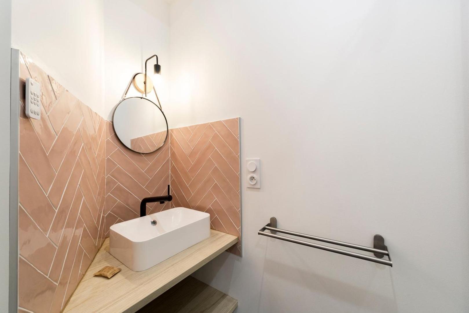 Studio - Proche Metro Ail Lyon Exteriör bild